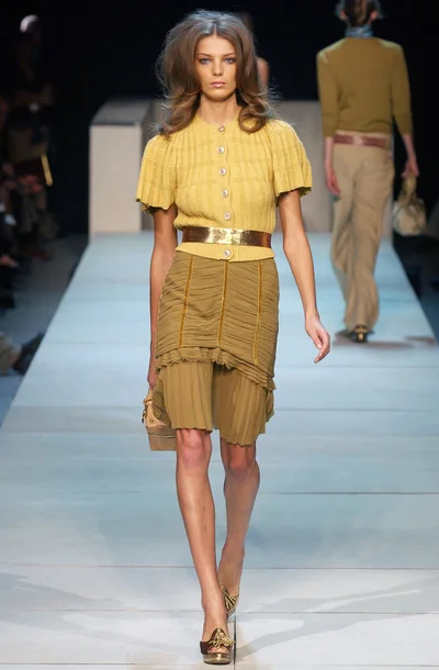 Look 8